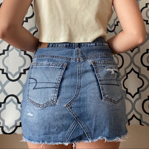 JEAN HIGH WAISTED MINI SKIRT🌟 - Picture 4 of 5